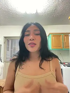 LunaAurora3 online show from December 1, 2024, 11:53 pm