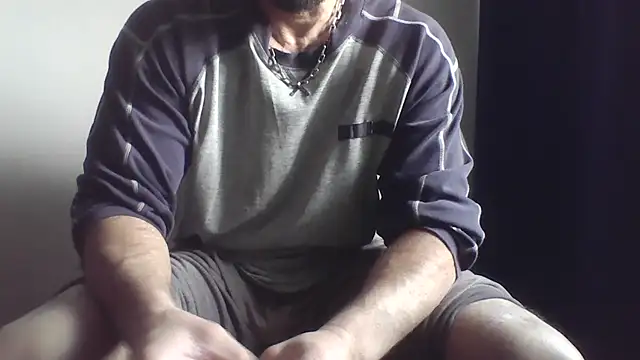 fl3xxx1 online show from December 15, 2025, 10:54 am