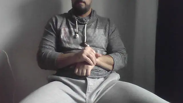 Snapshot of fl3xxx1 chatting on January 16, 2026, 10:19 am fl3xxx1 online show from January 16, 2026, 10:19 am