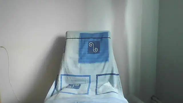 Snapshot of fl3xxx1 chatting on March 5, 2026, 11:07 am fl3xxx1 online show from March 5, 2026, 11:07 am