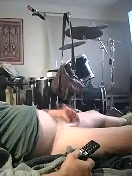 Snapshot of iambradz chatting on October 3, 2025, 4:19 pm iambradz online show from October 3, 2025, 4:19 pm