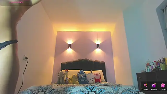 Snapshot of Sofia_Clauss_ chatting on April 10, 2026, 4:41 am Sofia Clauss online show from April 10, 2026, 4:41 am