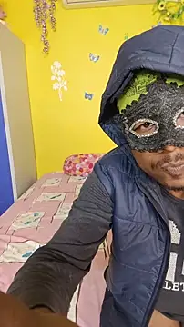 Snapshot of OrgsmMust chatting on December 21, 2025, 7:04 pm OrgsmMust online show from December 21, 2025, 7:04 pm