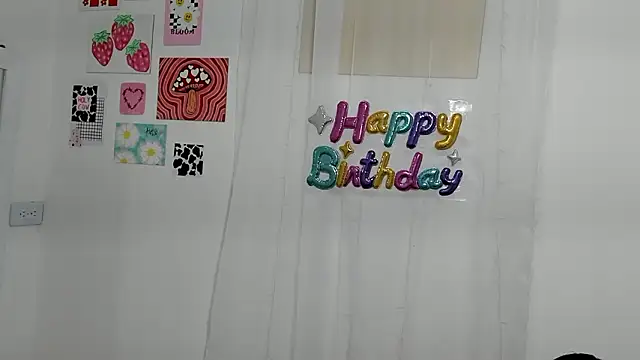 Snapshot of gabriela_duarte1 chatting on December 4, 2024, 5:10 am gabriela duarte1 online show from December 4, 2024, 5:10 am