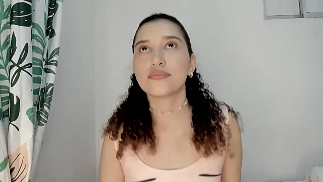 gabriela duarte1 online show from June 6, 2026, 1:00 am