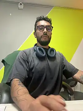 Tom cooper  online show from March 7, 2026, 6:09 am