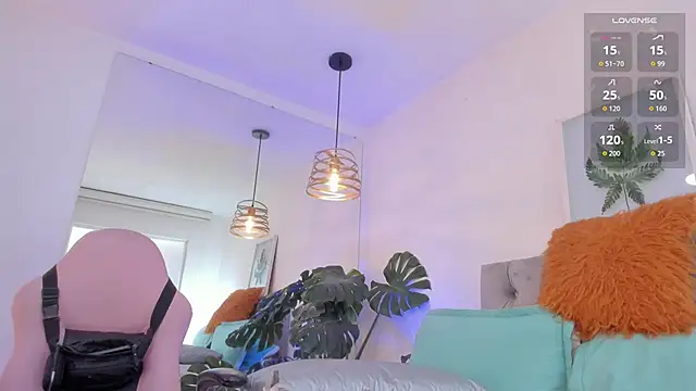 Tom cooper  online show from December 19, 2025, 1:02 pm