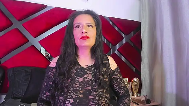 Kendra-Foxxy online show from June 19, 2026, 1:33 am