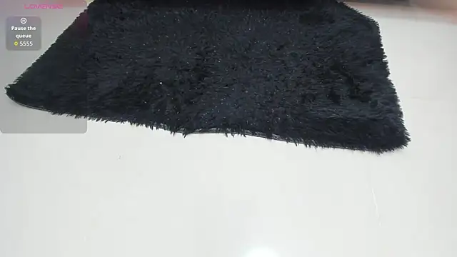 FOXYRIVER  online show from March 10, 2026, 12:09 pm