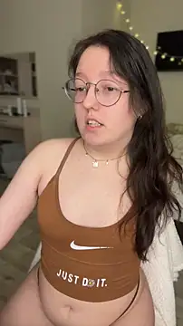 Snapshot of emigooflordXD chatting on January 18, 2026, 12:19 pm emigooflordXD online show from January 18, 2026, 12:19 pm