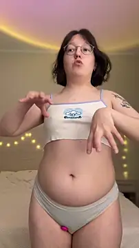emigooflordXD online show from July 26, 2026, 8:16 pm