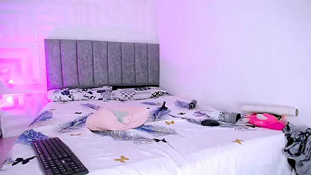 Snapshot of nataly_red chatting on March 14, 2025, 10:27 pm nataly red online show from March 14, 2025, 10:27 pm