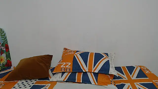 candy mature  online show from March 19, 2026, 11:05 pm