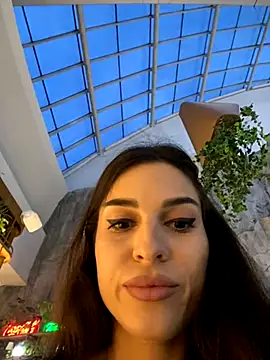 Snapshot of RebecaMur chatting on September 14, 2025, 4:40 pm RebecaMur online show from September 14, 2025, 4:40 pm