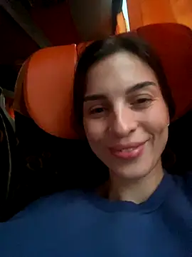 Snapshot of RebecaMur chatting on October 7, 2025, 7:31 am RebecaMur online show from October 7, 2025, 7:31 am