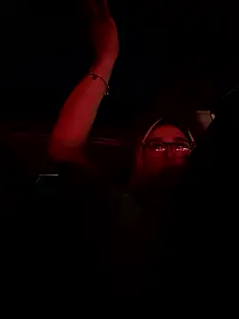 DarianaGuzz online show from January 8, 2026, 2:06 am