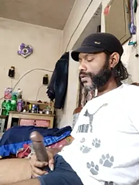 BadBoySmoker7070 online show from April 6, 2026, 4:08 am