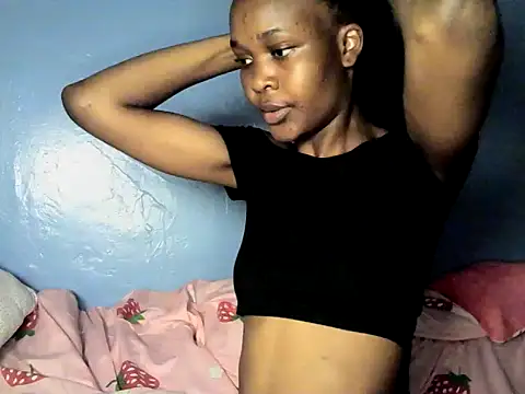 Snapshot of cyberbunnie chatting on December 15, 2024, 9:42 pm cyberbunnie online show from December 15, 2024, 9:42 pm