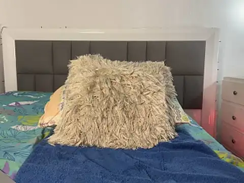 nicolaskan online show from October 28, 2025, 1:50 am