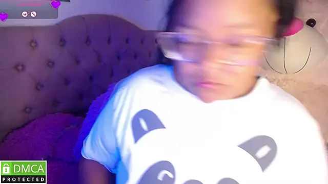 Snapshot of KittyHot20 chatting on November 23, 2025, 2:49 pm KittyHot20 online show from November 23, 2025, 2:49 pm