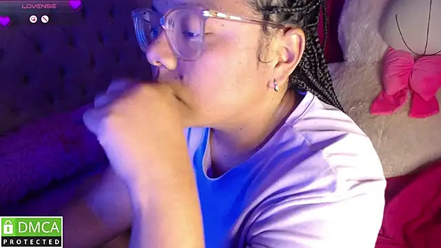 Snapshot of KittyHot20 chatting on October 23, 2025, 11:03 pm KittyHot20 online show from October 23, 2025, 11:03 pm