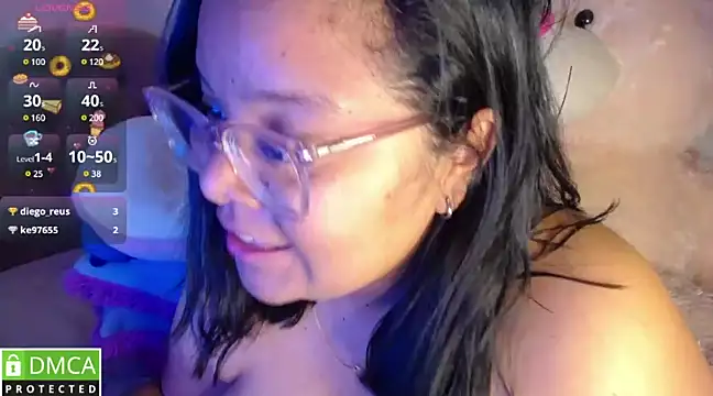 Snapshot of KittyHot20 chatting on March 2, 2025, 7:21 am KittyHot20 online show from March 2, 2025, 7:21 am