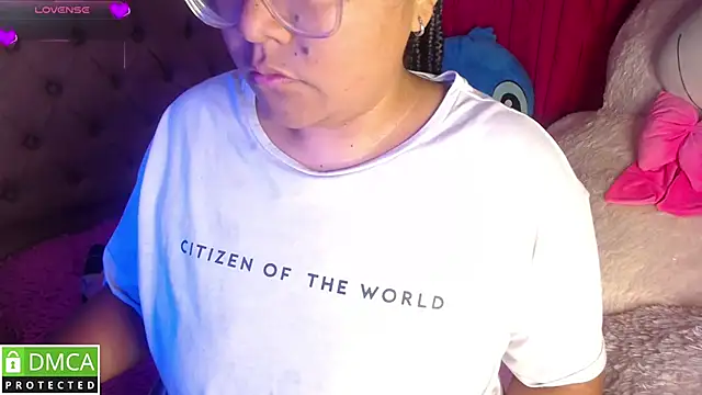 Snapshot of KittyHot20 chatting on October 28, 2025, 11:03 pm KittyHot20 online show from October 28, 2025, 11:03 pm