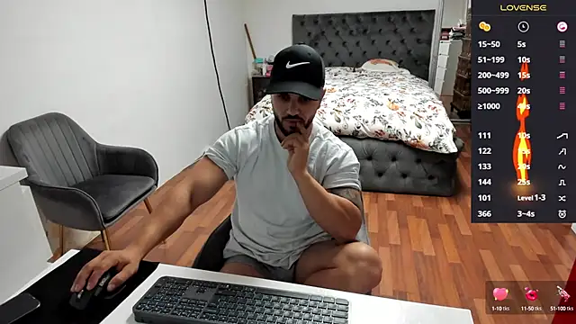 Snapshot of supermanboy94 chatting on September 25, 2025, 5:46 am supermanboy94 online show from September 25, 2025, 5:46 am