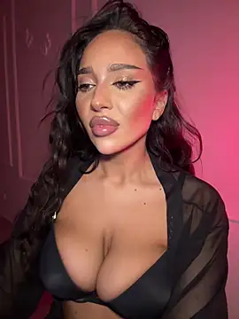 CardiSweetBaby online show from December 20, 2025, 5:49 pm