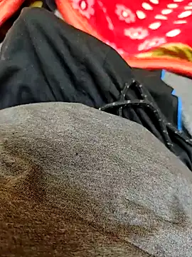 Snapshot of indboy44 chatting on January 23, 2025, 10:01 am indboy44 online show from January 23, 2025, 10:01 am