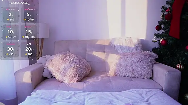 SaraParisi online show from December 20, 2025, 10:23 pm