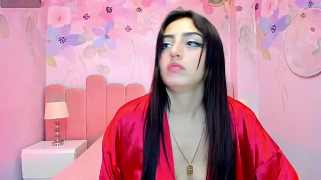 Snapshot of Lesly_sexy4u chatting on November 27, 2025, 3:07 am Lesly sexy4u online show from November 27, 2025, 3:07 am