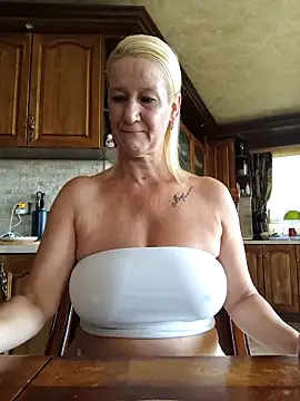 Lotus-blume1 online show from September 19, 2025, 8:29 am