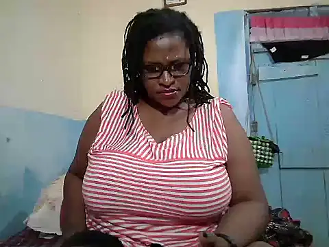 Snapshot of sexy_bigboobss chatting on November 28, 2025, 7:36 pm sexy bigboobss online show from November 28, 2025, 7:36 pm