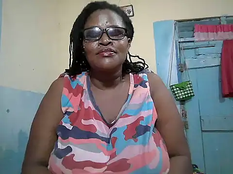 Snapshot of sexy_bigboobss chatting on February 28, 2026, 7:13 pm sexy bigboobss online show from February 28, 2026, 7:13 pm