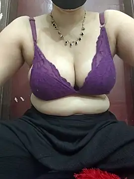 Anjel Sadia online show from July 28, 2026, 2:41 am