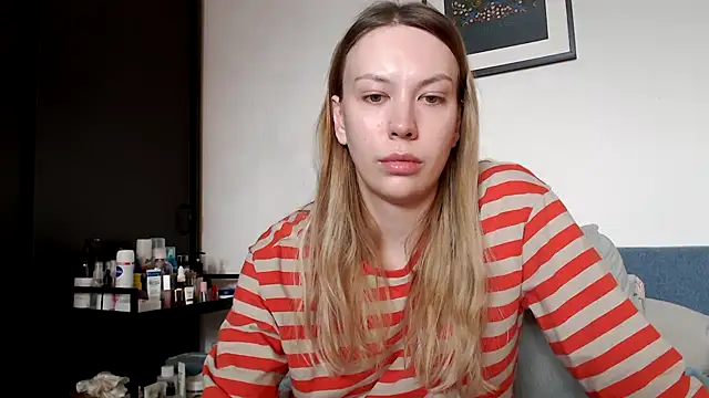 Scarlettford online show from February 17, 2026, 12:02 pm