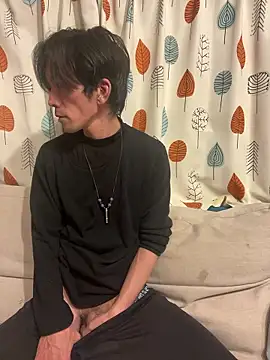 Snapshot of Katakuriko-Denpun chatting on January 6, 2026, 1:26 pm Katakuriko-Denpun online show from January 6, 2026, 1:26 pm