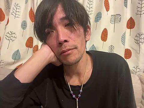 Snapshot of Katakuriko-Denpun chatting on January 14, 2026, 1:26 pm Katakuriko-Denpun online show from January 14, 2026, 1:26 pm