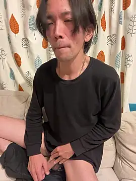 Snapshot of Katakuriko-Denpun chatting on February 28, 2026, 2:06 pm Katakuriko-Denpun online show from February 28, 2026, 2:06 pm