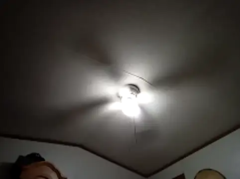 Xoc8  online show from February 25, 2026, 6:35 am