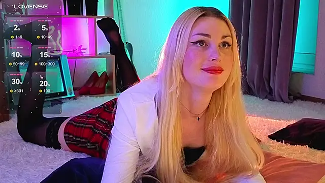 Snapshot of Inchcaser_ chatting on February 14, 2026, 7:14 pm Inchcaser online show from February 14, 2026, 7:14 pm