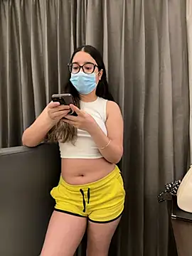 jAsMinE678 online show from June 14, 2026, 7:42 am