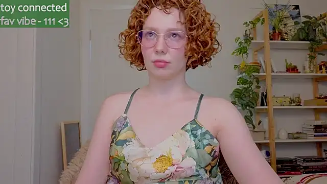 Snapshot of _lightmyfire chatting on October 1, 2025, 1:04 pm  lightmyfire online show from October 1, 2025, 1:04 pm