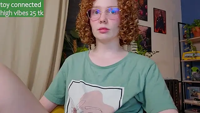 Snapshot of _lightmyfire chatting on March 21, 2025, 5:23 pm  lightmyfire online show from March 21, 2025, 5:23 pm