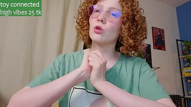 Snapshot of _lightmyfire chatting on March 22, 2025, 9:10 pm  lightmyfire online show from March 22, 2025, 9:10 pm