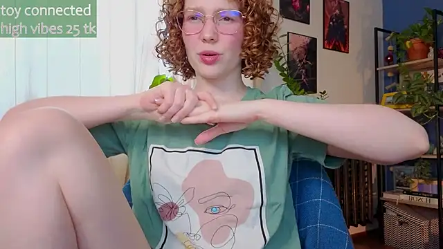 Snapshot of _lightmyfire chatting on February 16, 2025, 1:16 pm  lightmyfire online show from February 16, 2025, 1:16 pm