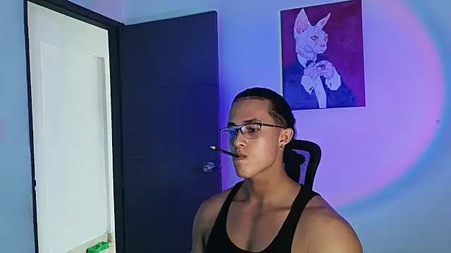 alejo x3 online show from April 6, 2026, 9:05 pm