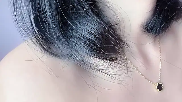 Snapshot of Baenee chatting on December 22, 2025, 4:07 pm Baenee online show from December 22, 2025, 4:07 pm