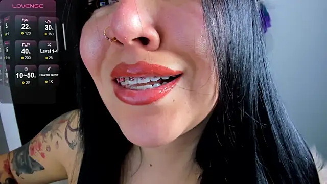 Snapshot of AilynRed chatting on March 8, 2025, 2:12 am AilynRed online show from March 8, 2025, 2:12 am